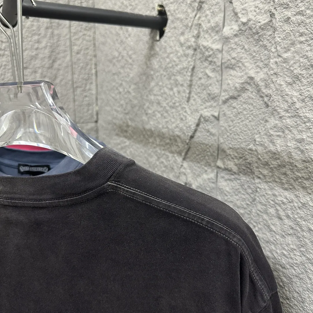 🅿️200 CH Croix Heart 2025 Summer New Style Heavy Acid Washing Gradient Distressing Chest Logo Classic Embroidery Customized Fabric Short Sleeve T-shirt Unisex Size: S M L XL XXL Five Codes (European Code) Color: Gradient Black Gradient Pink Gradient Blue